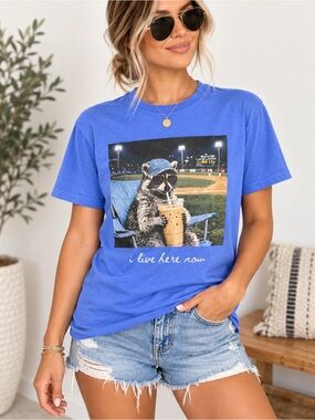 Comfort Colors Baseball Mom Graphic Tee size small